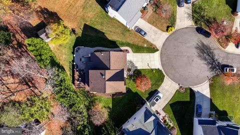 View/Area - 11206 Poplar Grove Ct, Laurel, MD 20708 photo 2 of 11