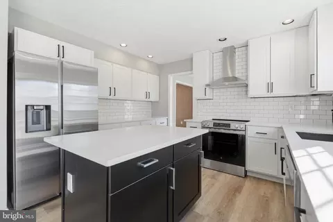 13231 Whiteholm Dr, Marlboro, MD 20774