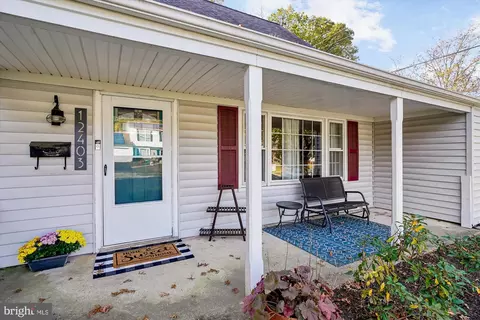 12403 Round Tree Ln, Bowie, MD 20715 photo 14