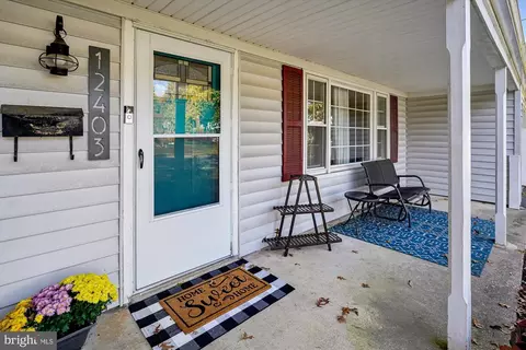 12403 Round Tree Ln, Bowie, MD 20715 photo 15