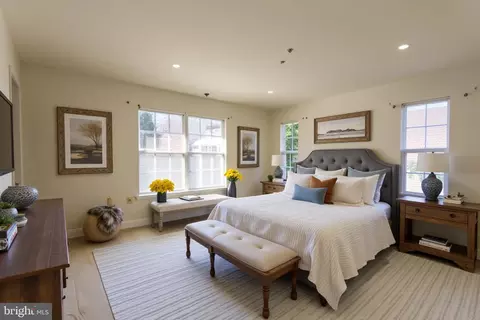 Bedroom - 12017 Deka Rd, Clinton, MD 20735 photo 1 of 4