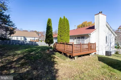 Exterior - 12017 Deka Rd, Clinton, MD 20735 photo 5 of 6