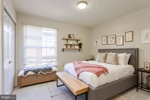 Bedroom - 12017 Deka Rd, Clinton, MD 20735 photo 3 of 4
