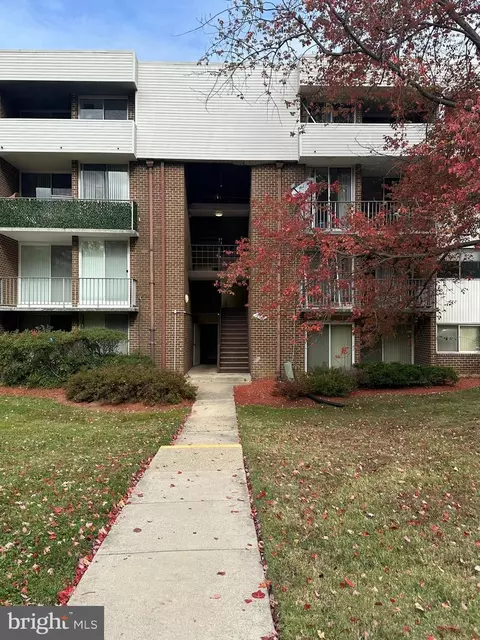 10249 Prince Pl #31-T2, Marlboro, MD 20774