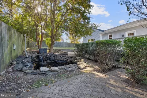 Exterior - 7005 Beacon Light Rd, Riverdale, MD 20737 photo 4 of 4