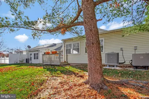 Exterior - 9264 Cherry Ln #47, Laurel, MD 20708 photo 3 of 5