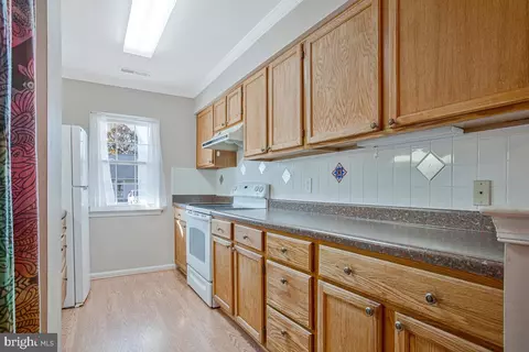 Kitchen - 9264 Cherry Ln #47, Laurel, MD 20708 photo 2 of 5