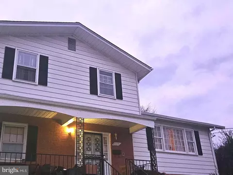 4523 Kinmount Rd, Lanham, MD 20706
