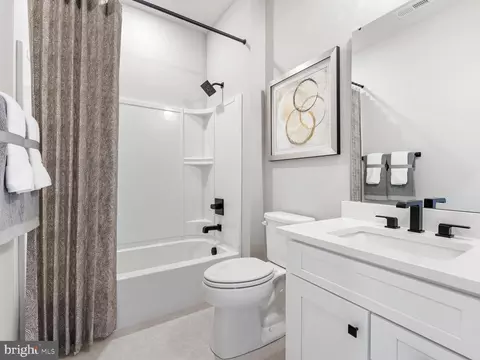 1774 Mill Branch Dr, Laurel, MD 20708 photo 4