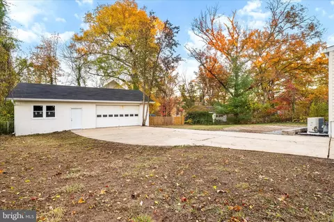 Exterior - 6836 3rd St, Lanham, MD 20706 photo 4 of 4