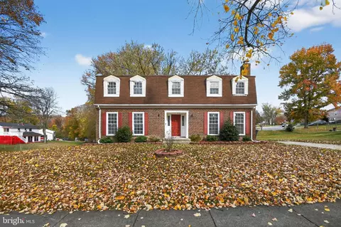 16504 Village Dr W, Marlboro, MD 20772