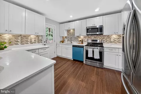 Kitchen - 6802 Niles Dr, Laurel, MD 20707 photo 3 of 4
