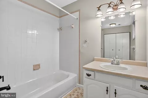 8203 Willow St, Laurel, MD 20707 photo 34