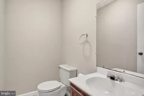 8203 Willow St, Laurel, MD 20707 photo 11