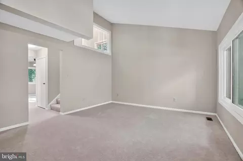 8203 Willow St, Laurel, MD 20707 photo 8