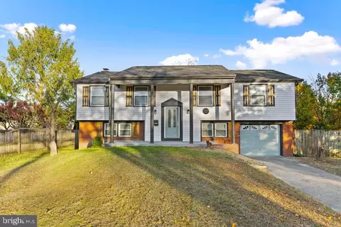 1313 Palmyra Ln, Bowie, MD 20716