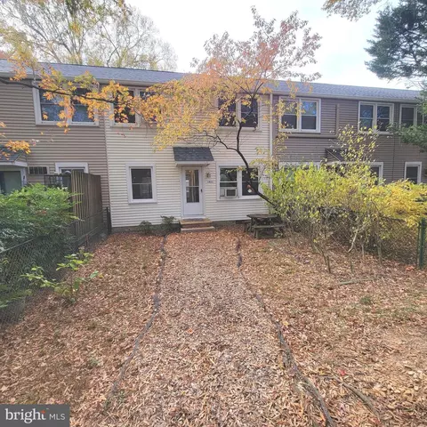 18 Z1 Ridge Rd, Greenbelt, MD 20770