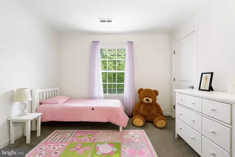 Bedroom - 8518 Cedar Chase Dr, Clinton, MD 20735 photo 4 of 5