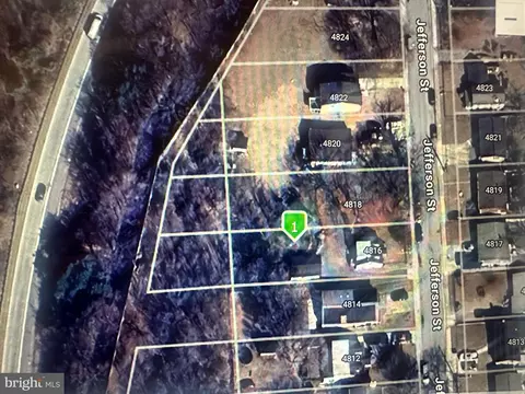 4818 Jefferson St, Lanham, MD 20706 photo 2