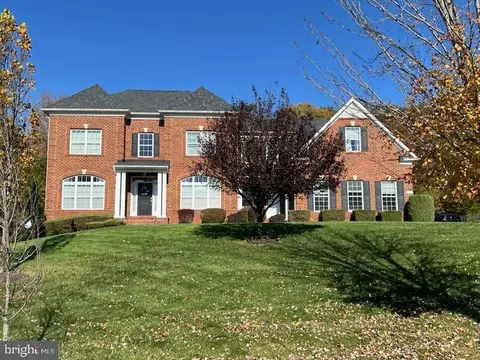 8713 Kittama Dr, Clinton, MD 20735