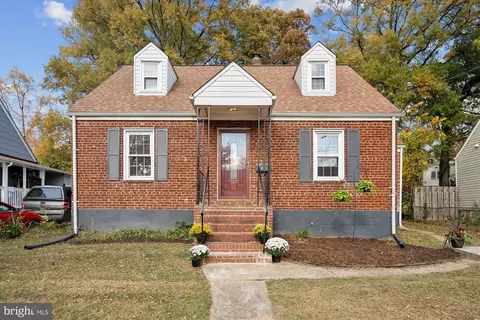 3106 Lancer Pl, Hyattsville, MD 20782