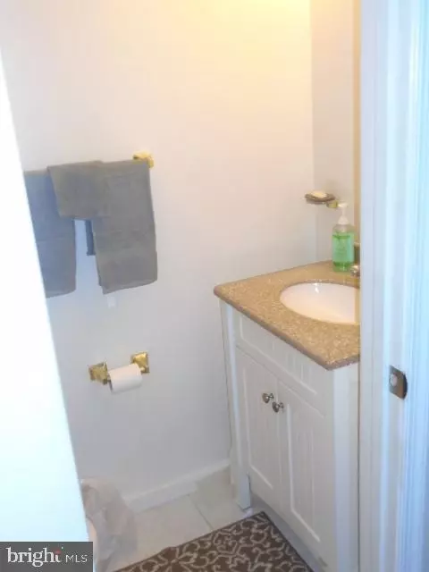 109 Kettering Dr, Marlboro, MD 20774 photo 7