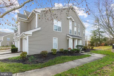 4927 King Patrick Way #502, Marlboro, MD 20772