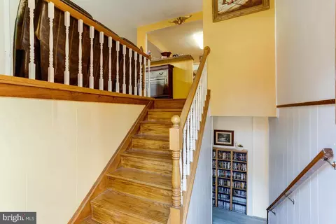 Entry Way - 16140 Kenny Rd, Laurel, MD 20707 photo 1 of 3