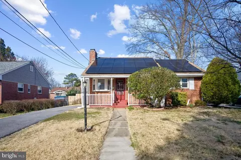 8204 17th Ave, Hyattsville, MD 20783
