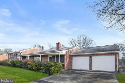 5018 Braymer Ave, Suitland, MD 20746