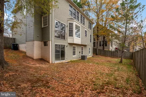 Exterior - 9105 Piper Ridge Ct, Lanham, MD 20706 photo 6 of 9