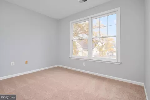 Bedroom - 9105 Piper Ridge Ct, Lanham, MD 20706 photo 3 of 6
