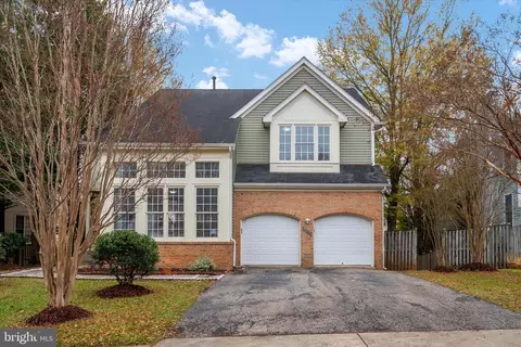 Exterior - 9105 Piper Ridge Ct, Lanham, MD 20706 photo 9 of 9