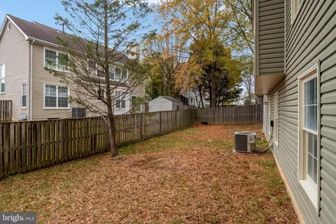 Exterior - 9105 Piper Ridge Ct, Lanham, MD 20706 photo 8 of 9