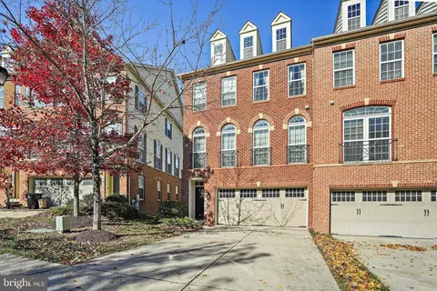 7312 Archsine Ln, Laurel, MD 20707