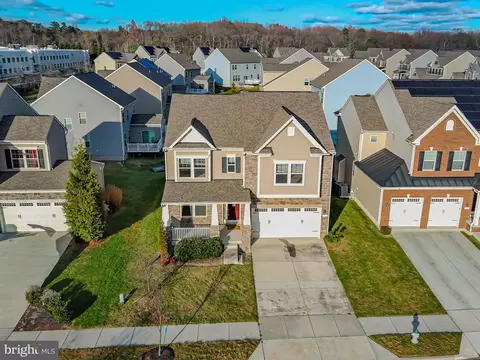 View/Area - 10202 Galaxy View Ln, Lanham, MD 20706 photo 1 of 5