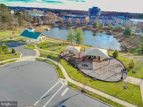 View/Area - 10202 Galaxy View Ln, Lanham, MD 20706 photo 4 of 5