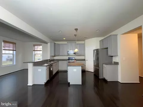 Kitchen - 10202 Galaxy View Ln, Lanham, MD 20706 photo 1 of 6