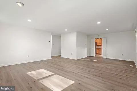 Living - 9203 Montpelier Dr, Laurel, MD 20708 photo 2 of 4