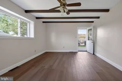 Living - 7507 Dover Ln, Lanham, MD 20706 photo 2 of 7