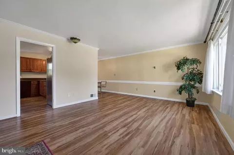 Living - 7507 Dover Ln, Lanham, MD 20706 photo 4 of 7