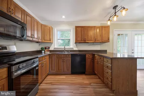 Kitchen - 7507 Dover Ln, Lanham, MD 20706 photo 3 of 4