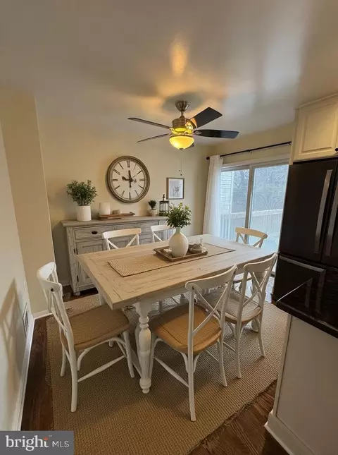 Dining - 6707 Lamont Dr, Lanham, MD 20706 photo 1 of 2