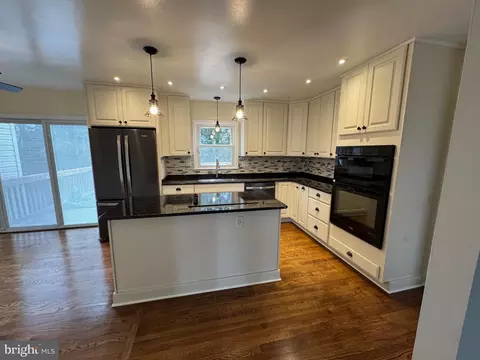 Kitchen - 6707 Lamont Dr, Lanham, MD 20706 photo 2 of 2