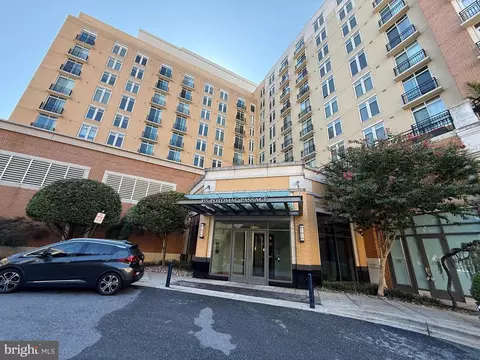 155 Potomac Psge #402, Oxon Hill, MD 20745