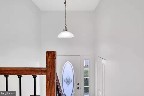 Entry Way - 4224 Kinmount Rd, Lanham, MD 20706 photo 4 of 4