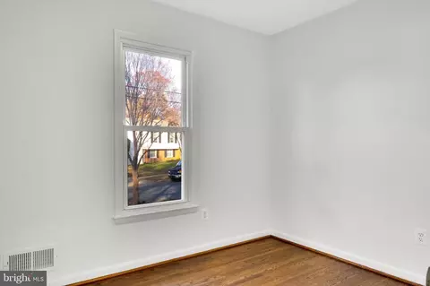 Bedroom - 4224 Kinmount Rd, Lanham, MD 20706 photo 5 of 7