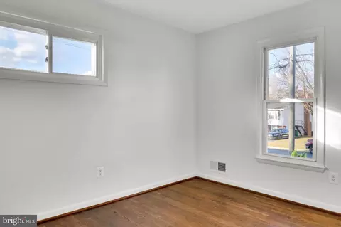 Bedroom - 4224 Kinmount Rd, Lanham, MD 20706 photo 4 of 7