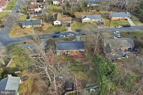 View/Area - 7303 Lois Ln, Lanham, MD 20706 photo 4 of 5