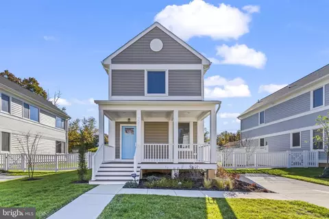 721 60th Pl, Capitol Heights, MD 20743